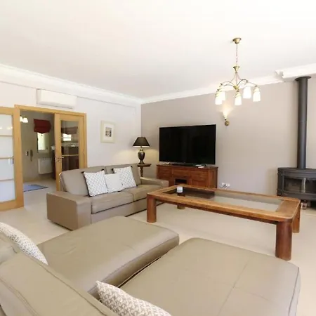 Villa Luxury Vilamoura 4 Bedrooms Corvo Billiards Gym Great Golf Course Views Quarteira