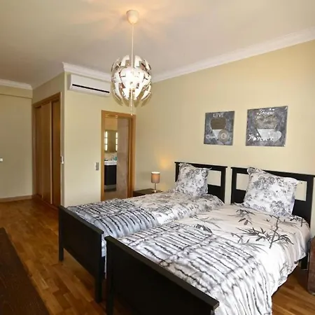 Luxury Vilamoura 4 Bedrooms Corvo Billiards Gym Great Golf Course Views Villa