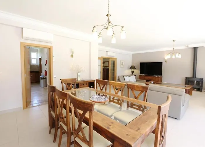 Luxury Vilamoura 4 Bedrooms Corvo Billiards Villa