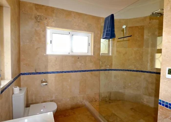 Luxury Vilamoura 4 Bedrooms Corvo Billiards Villa *